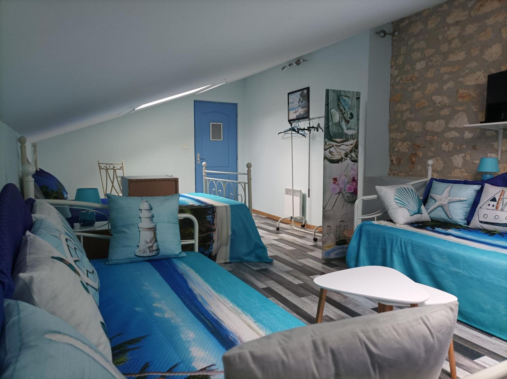 Logis de Chalons à la mer Le Guâ Esterno foto